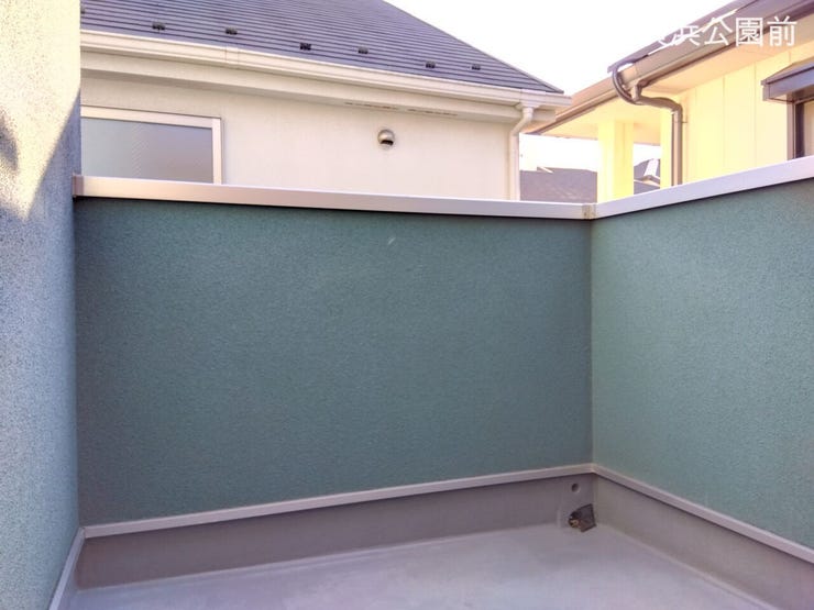 西側バルコニーです。