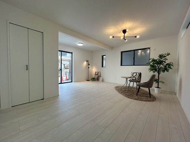 いつの間にか家族が集まってくる、そんなリビングいいですよね♪