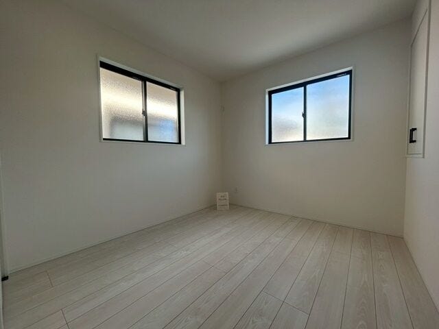 明るくて優しい雰囲気の洋室です!