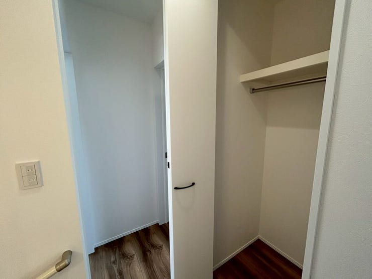 廊下収納、あるととっても便利♪