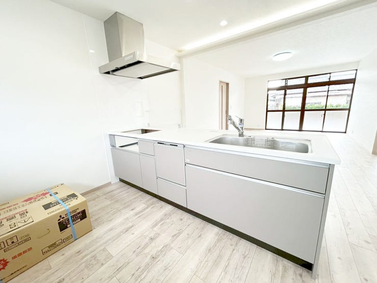 2025年10月フルリノベーション物件♪行橋市稲童中古戸建て◎駐車場3台以上◎平屋◎LDK約19帖