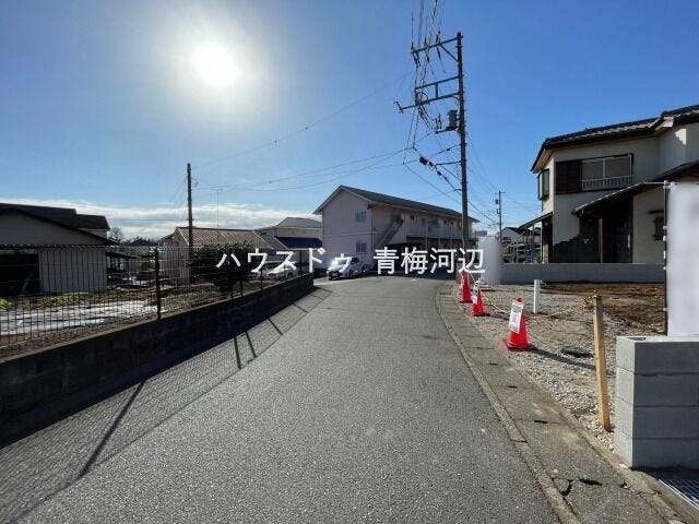 【南東側 前面道路】幅員約4.5mの前面道路です。