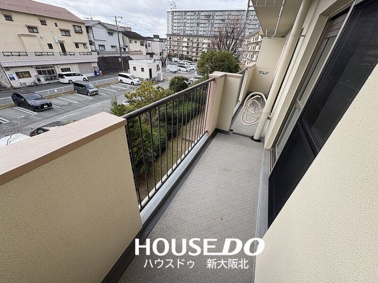 ■南向きのバルコニーです!
■両面バルコニーありますよ!