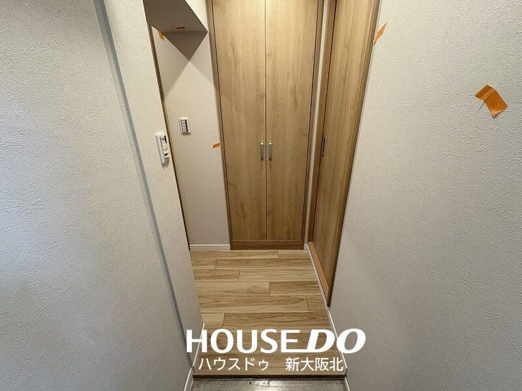 ■玄関からリビングが丸見えにならない設計です◎