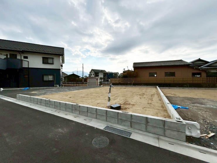 【シューズインクローク】モニター付きインターホン♪カウンターキッチン♪和室♪浴室に窓♪リビング階段♪