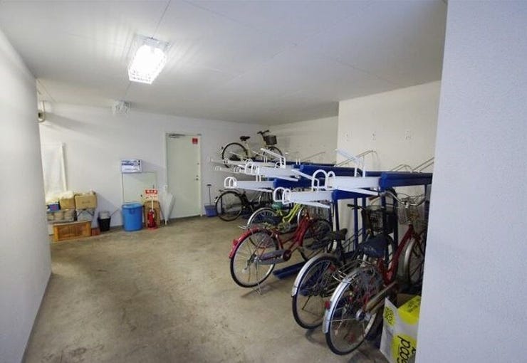 敷地内駐輪場有り。