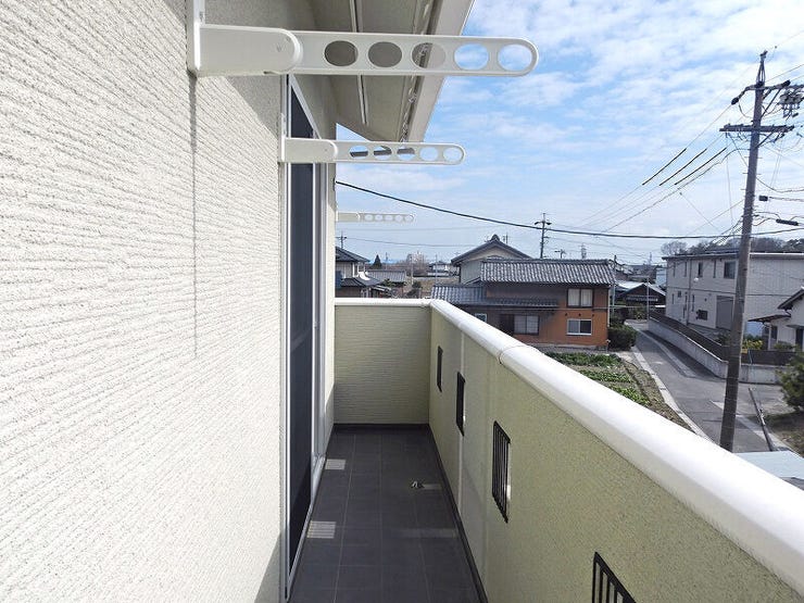 南向きのバルコニー♪日当たりが良く、洗濯物がしっかり乾きます(^^)