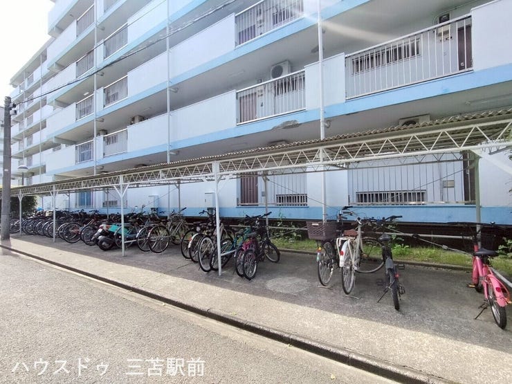 《駐輪スペース》