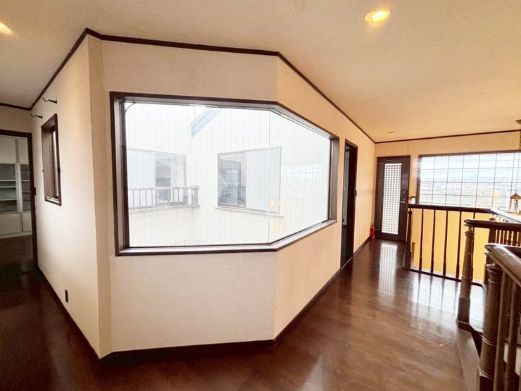 青葉台南の中古戸建♪青葉小学校・高須中学校♪小学校・スーパーまで徒歩10分圏内♪