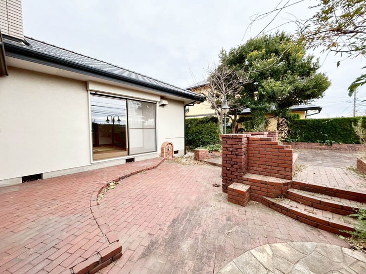 青葉台南の中古戸建♪青葉小学校・高須中学校♪小学校・スーパーまで徒歩10分圏内♪