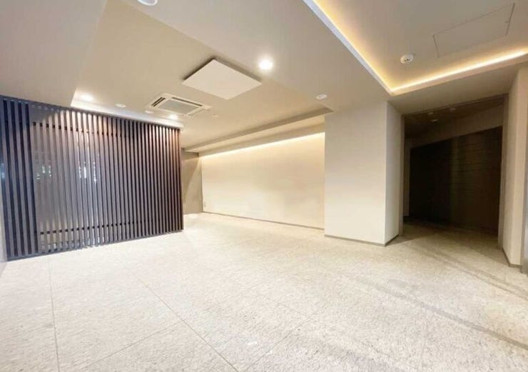 都心の躍動を間近に感じながらも静謐な空気感に包まれております。