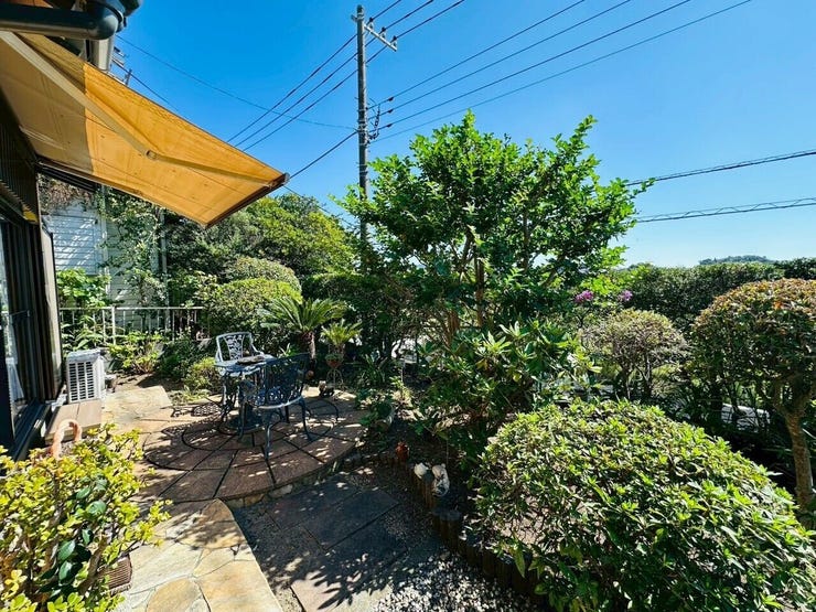 陽当たり良好 お手入れされたお庭です