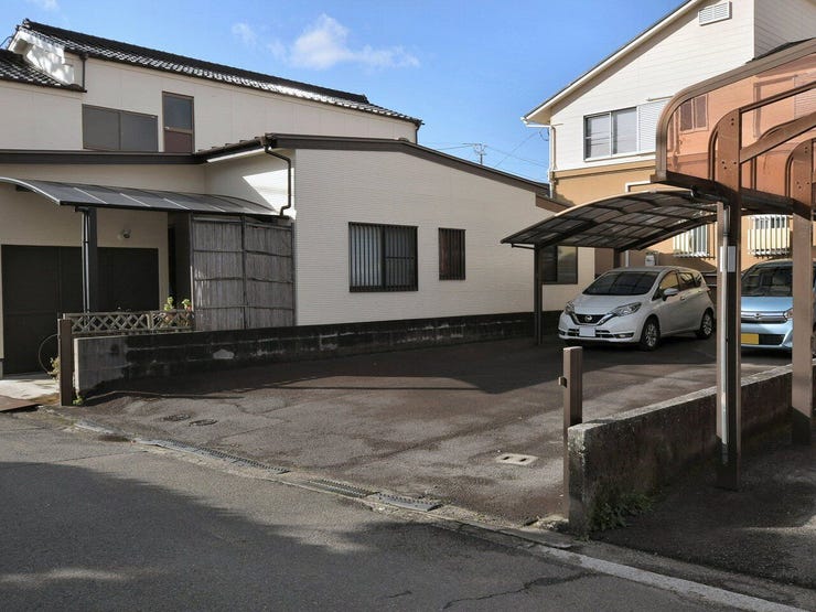 外観を北東側より撮影