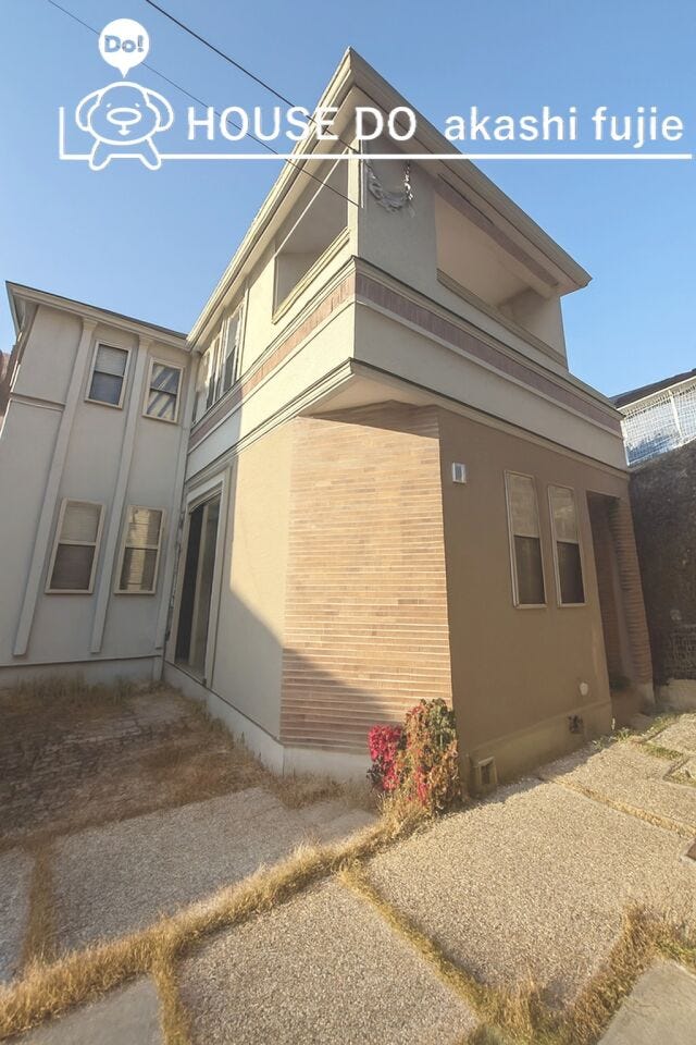 前面駐車場は最大5台駐車可!