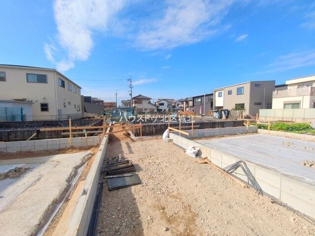 基礎を作り出してます、お家を支える大切な土台です!