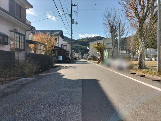 西側道路 北から南方向