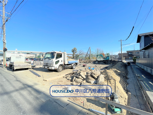 【外観】
【千音寺エリア】建築条件なしの売土地になります。
JR関西本線/春田駅まで徒歩21分
・スーパーマーケットバロー 千音寺店まで徒歩12分(約900m)
・アズパークまで徒歩13分(約1040m)