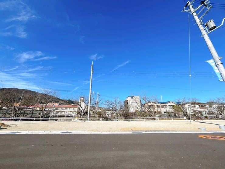 閑静な住宅地で子育て環境にもピッタリです◎