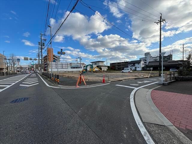 土地選びでお困りの時は、一度お気軽にご相談ください。当店が土地探しをサポート致します!
(2025年12月15日撮影)