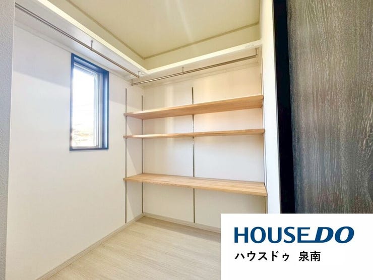 整理整頓がしやすく、収納したものを見渡せるので、その日のトータルコーディネートも楽々できます。毎日のお洋服選びも楽しくなりますね♪