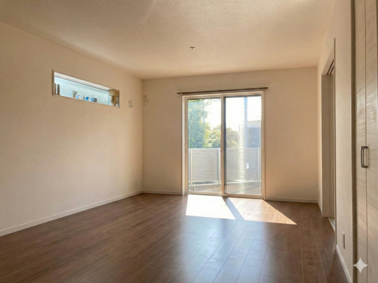 ※こちらの写真は家具消し等の加工を行っております。