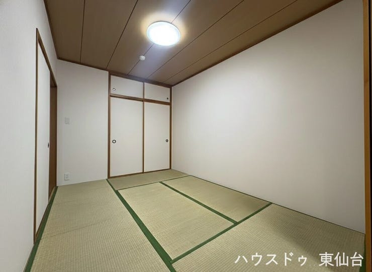 LDK横の和室は、廊下からもアクセスできるので、急な来客の際にも便利ですね。