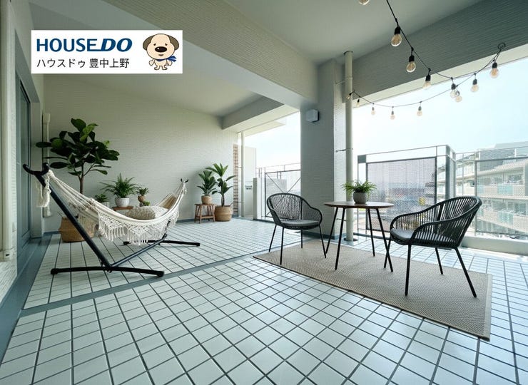 【外観】
【バルコニー】
約24.21㎡のとても広々としたテラスが魅力!!様々な用途でご使用いただけます♪前面には遮るものがないため、眺望も良好です!
※CGで家具を配置しています。