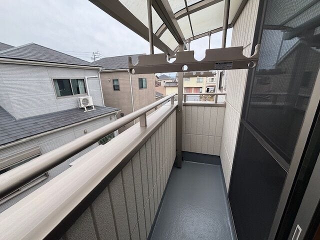 南側2箇所にバルコニーございます。