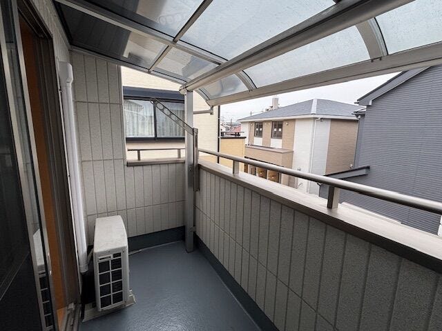 バルコニーは南向けです!洗濯物が乾きやすそうですね♪