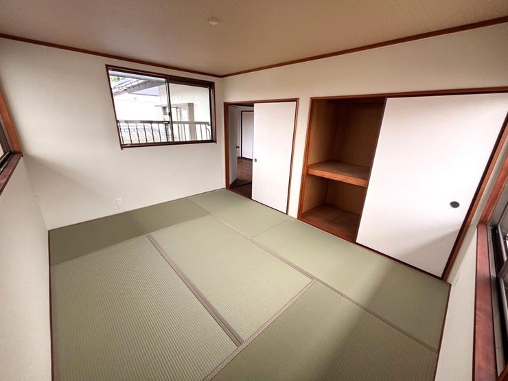 2階6畳の和室です