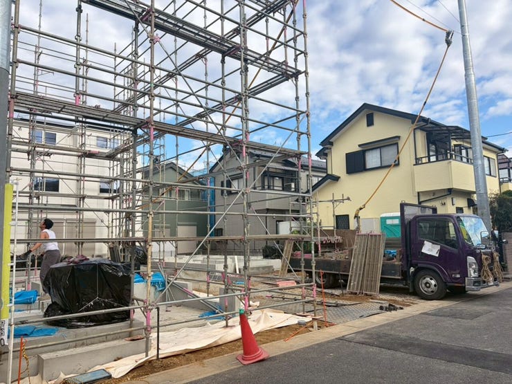 ◇ご案内方法◇
ご来店いただかなくても、現地待ち合わせ・自宅、最寄りまでの送迎サービスで柔軟に対応!周辺環境や他にも見たい物件もあわせてご案内できます!