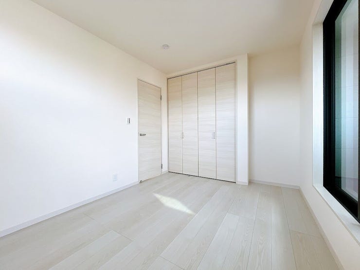 ご家族揃ってお休みいただける、広々としたお部屋です。