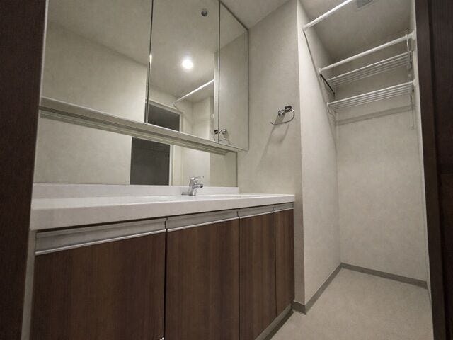 画像は実際の室内写真及び間取り図をもとに、CGにて再現したイメージ画像であり、実際とは異なります。