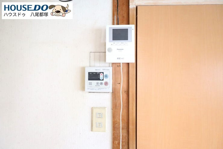 モニター付きインターフォンと給湯器になります!