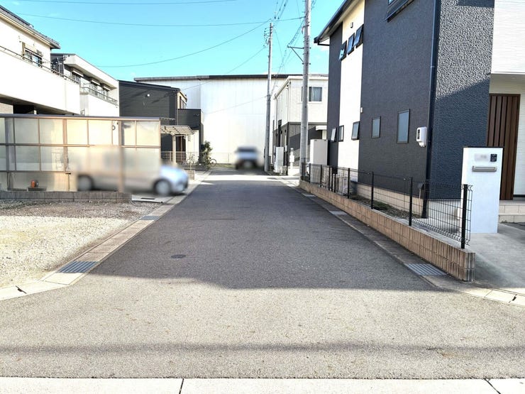 ゆったり駐車が可能な道路です。
