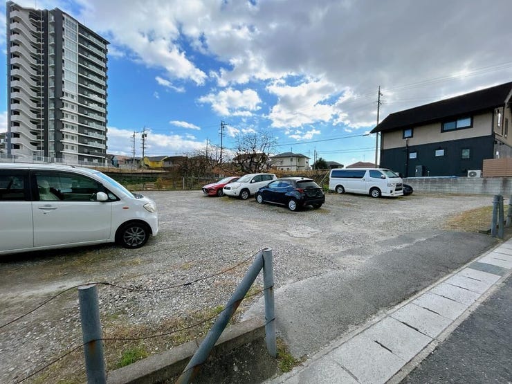 敷地外駐車場