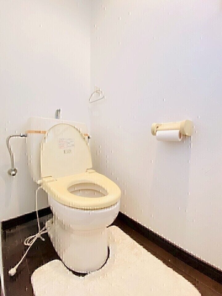 暖房便座付☆水回りも綺麗にお使いです。