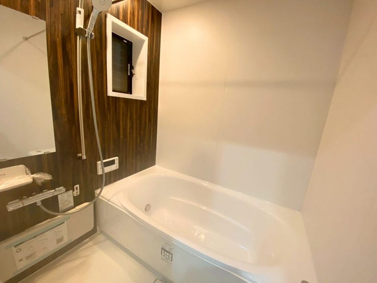 足を伸ばしてくつろぎのバスタイムをお過ごしください♪