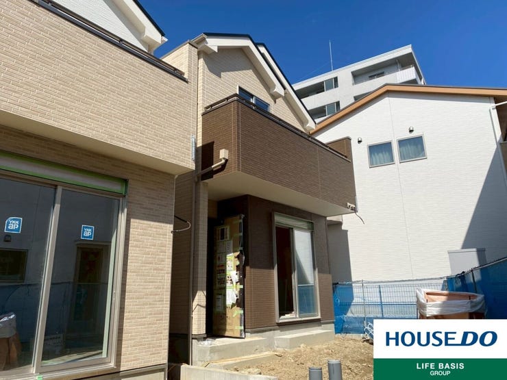 【建築中 上棟段階】未来の暮らしが形になる瞬間を共有しませんか?上棟は、家づくりが本格的に進むターニングポイント。完成後の生活をリアルに想像しながら、安心感を得られる今だけの体験をご提供します。