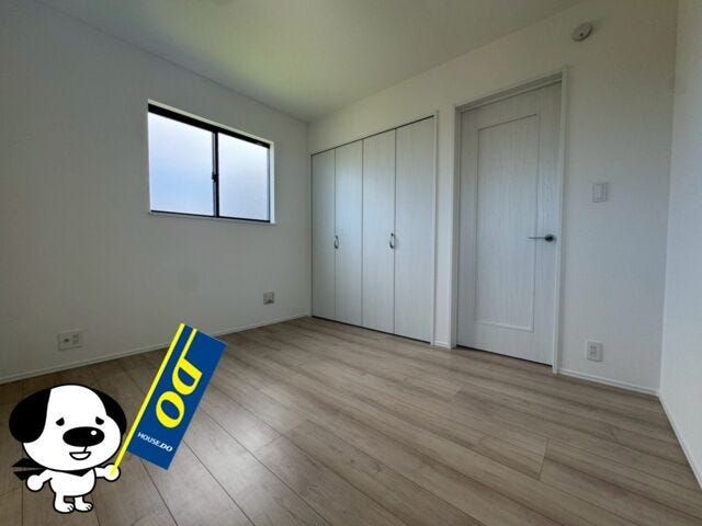 子供部屋にちょうど良さそうなお部屋です!子供だって自分の部屋が欲しいですもんね!