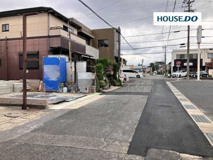 商業・教育施設が徒歩15分圏内に揃う暮らしやすい立地!