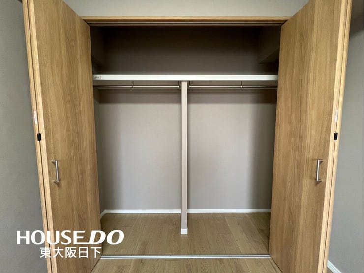 収納:スーツケースなど大型荷物も纏めて収納ができます!