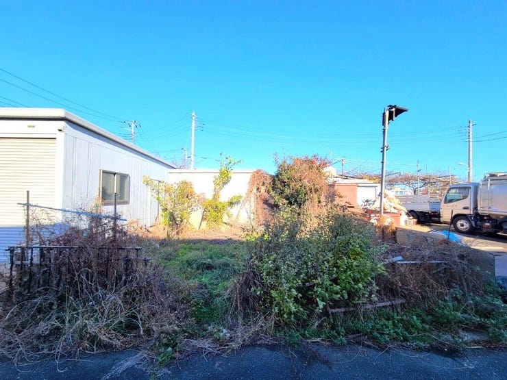 【外観】
◇バス乗車で主要駅「大宮駅」ご利用可能
→最寄りのバス停「水判土」まで徒歩約4分(約250m)
→複数沿線ご利用可能で通勤・通学に便利!