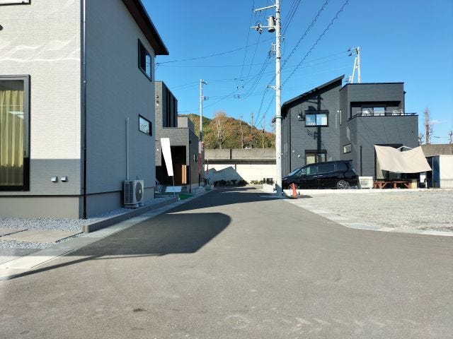 東側道路 南から北方向