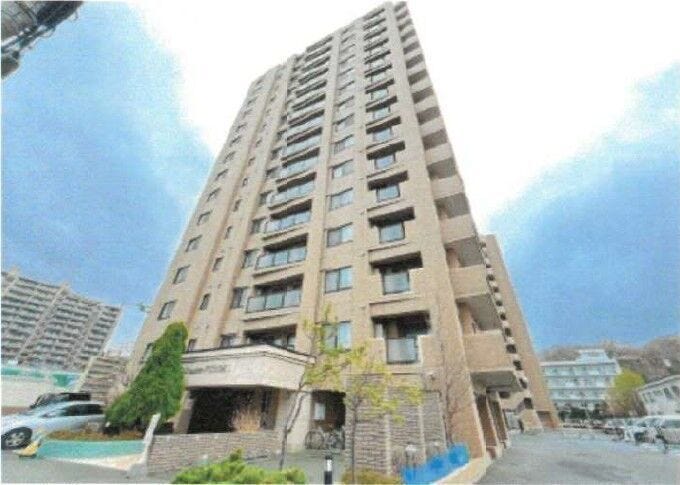 【外観】
《外観写真》
現在内装リフォーム中!完成次第写真を更新いたします。