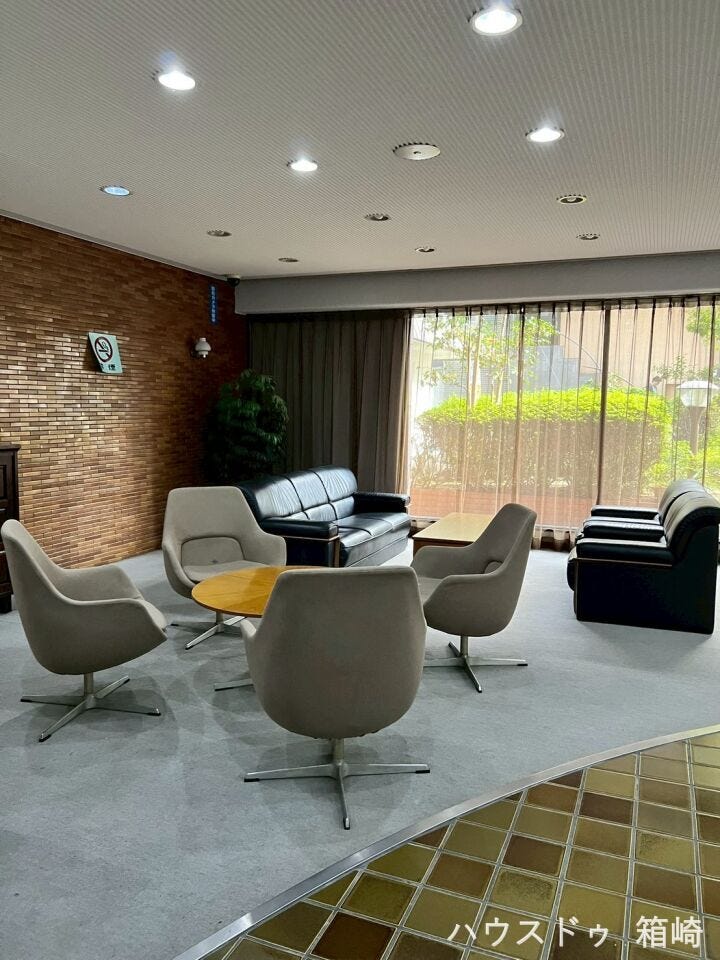 建物 エントランス