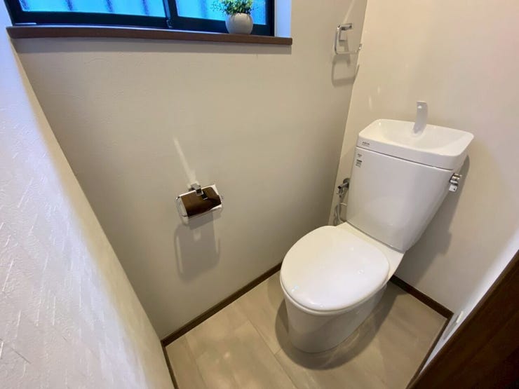 清潔感もあるトイレです♪