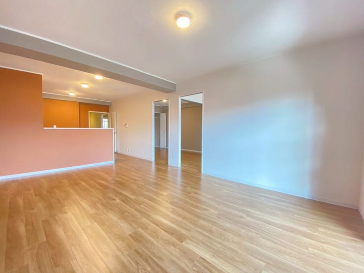 東向きで朝から日差しが心地いい
ゆとりのあるLDK約18帖♪