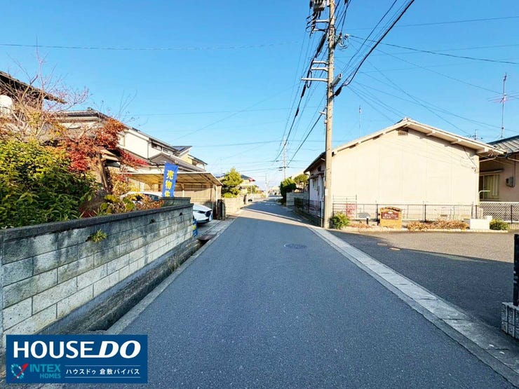 【庄小学校まで徒歩4分、庄中学校まで徒歩5分!】
お子様の足でも無理なく通える近さが魅力です♪朝の送り出しも心にゆとりが持て、放課後の部活動で遅くなっても安心ですね◎