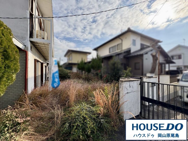 建物南側は広めの庭スペースがあります♪